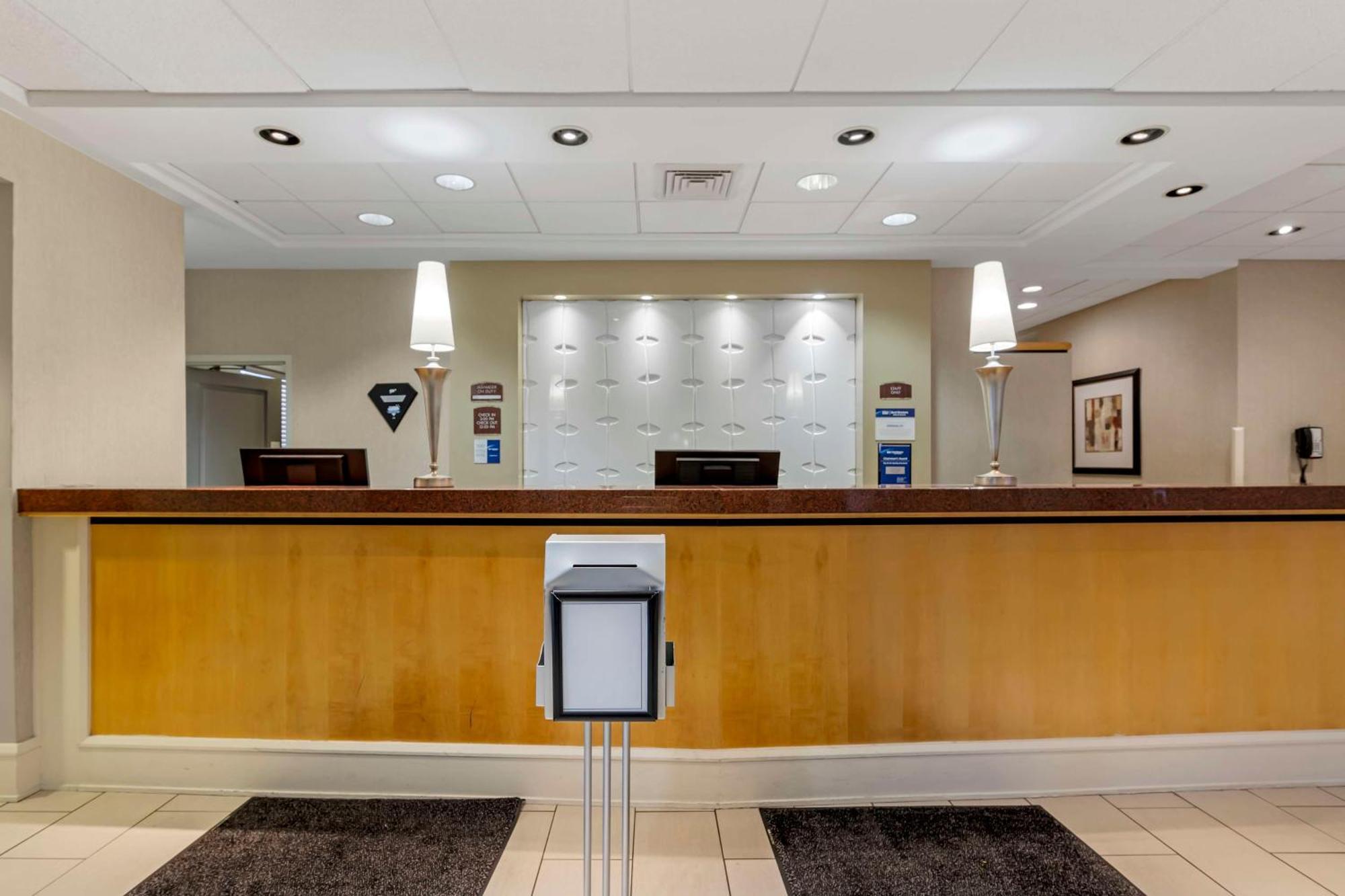 Best Western Plus Inntowner Madison Exteriér fotografie